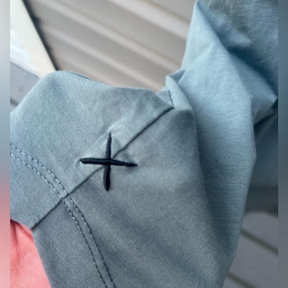 CUTS AO Curve-Hem Tee Men's T-Shirt size L - Picture 5 of 11